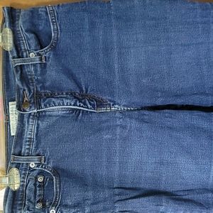 Levi's perfectly slimming jeans
